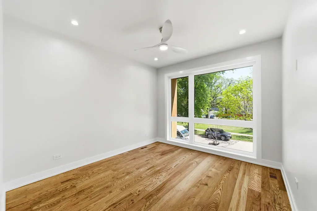 618 North Avers Avenue Chicago IL 60624