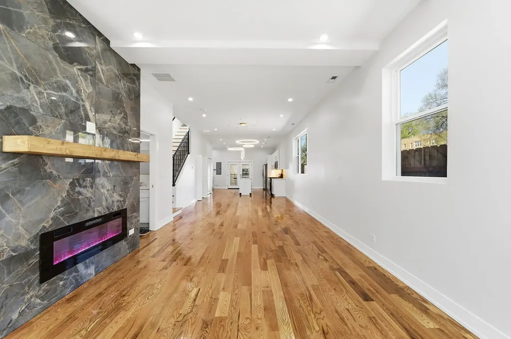 618 North Avers Avenue Chicago IL 60624