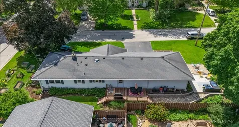 928 Ash Street St. Charles IL 60174