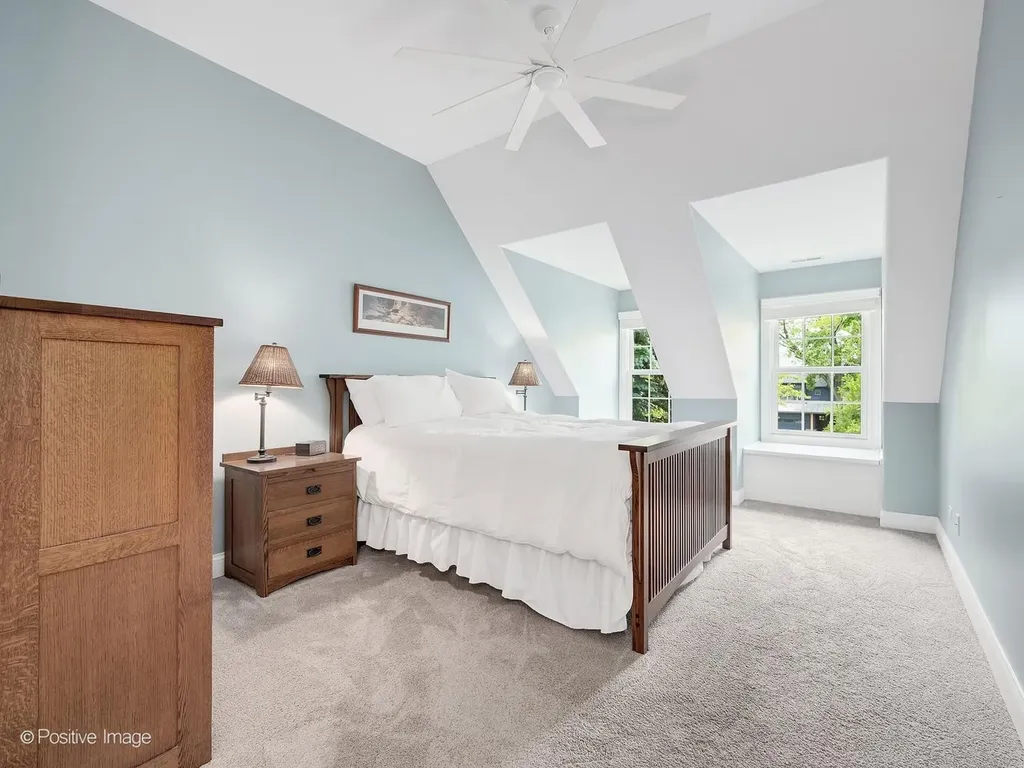 325 Ruby Street Clarendon Hills IL 60514