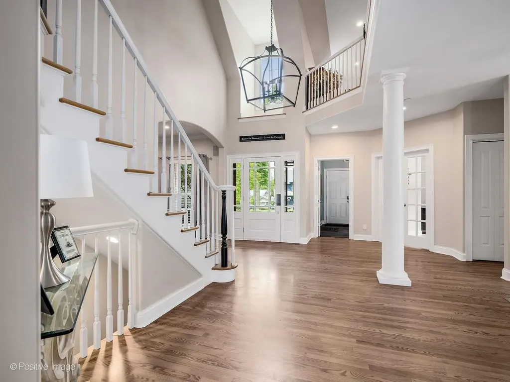 325 Ruby Street Clarendon Hills IL 60514