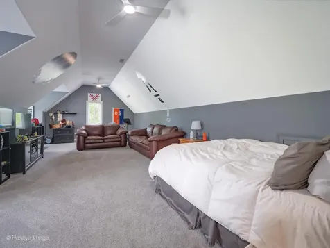 325 Ruby Street Clarendon Hills IL 60514