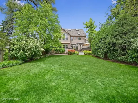 325 Ruby Street Clarendon Hills IL 60514