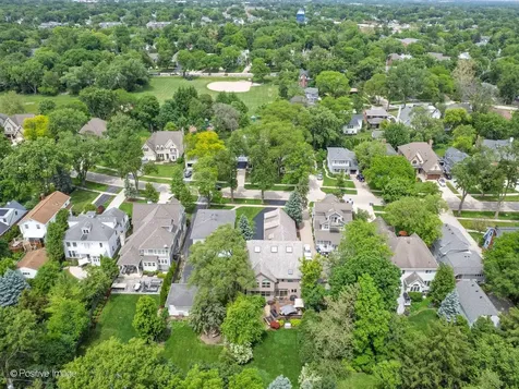 325 Ruby Street Clarendon Hills IL 60514