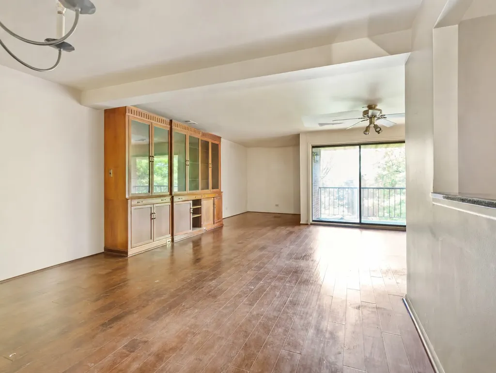 709 79TH Street Darien IL 60561
