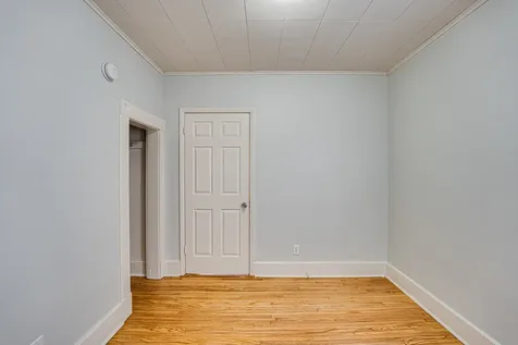 714 Sexton Street Aurora IL 60505