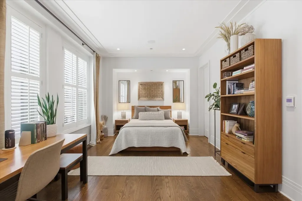 159 East Walton Place Chicago IL 60611