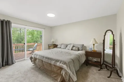 816 Holmes Avenue Deerfield IL 60015