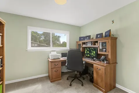 816 Holmes Avenue Deerfield IL 60015