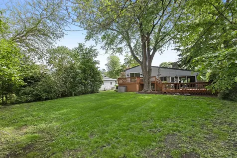 816 Holmes Avenue Deerfield IL 60015