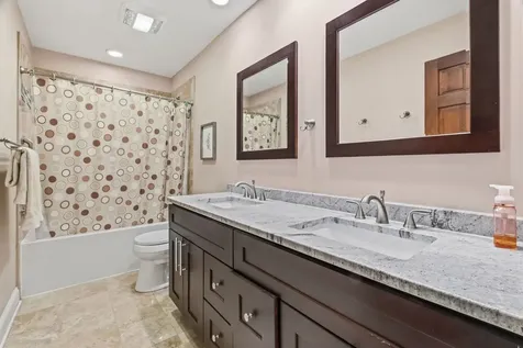 2506 Highland Drive Palatine IL 60067