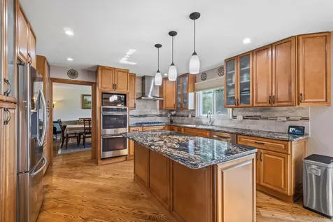 2506 Highland Drive Palatine IL 60067