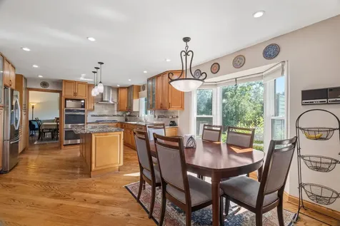 2506 Highland Drive Palatine IL 60067