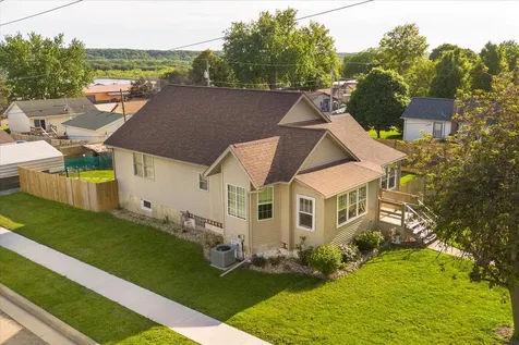 131 East Iowa Street Spring Valley IL 61362
