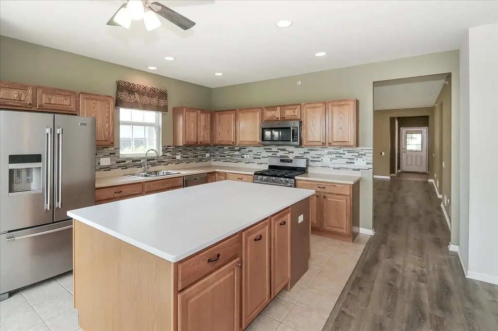 13024 Redstone Drive Huntley IL 60142