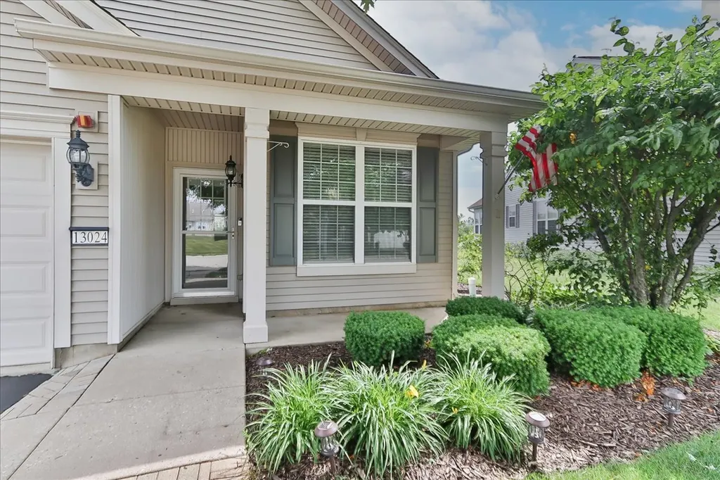 13024 Redstone Drive Huntley IL 60142