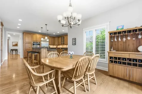 103 North Kennicott Avenue Arlington Heights IL 60005