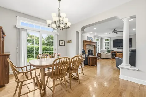 103 North Kennicott Avenue Arlington Heights IL 60005