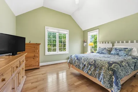 103 North Kennicott Avenue Arlington Heights IL 60005