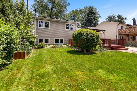 786 North Parker Street Elmhurst IL 60126