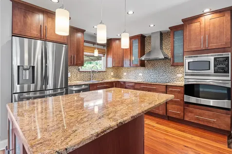 786 North Parker Street Elmhurst IL 60126