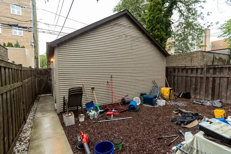 3512 North Bosworth Avenue Chicago IL 60657
