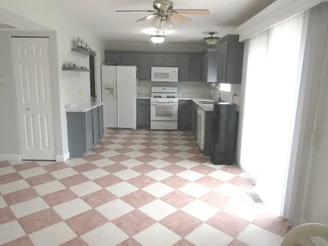 1418 Ridge Road South Elgin IL 60177