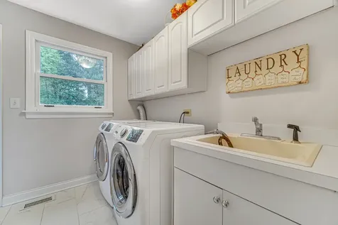3818 Russett Lane Northbrook IL 60062