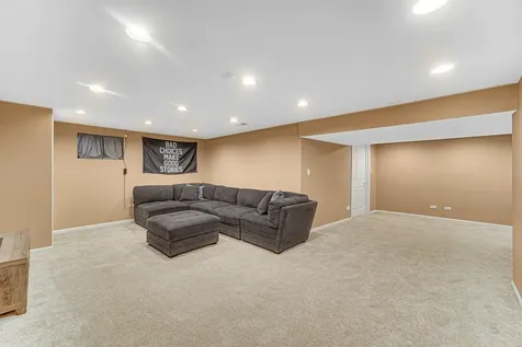 3818 Russett Lane Northbrook IL 60062
