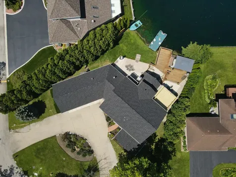 9682 Reding Circle Des Plaines IL 60016