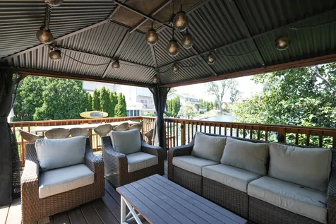 9682 Reding Circle Des Plaines IL 60016