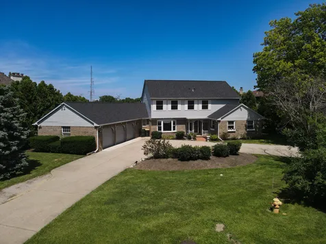 9682 Reding Circle Des Plaines IL 60016