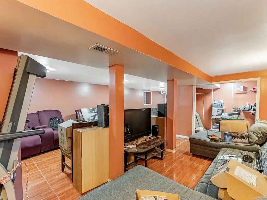1140 North Ridgeway Avenue Chicago IL 60651