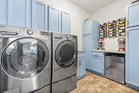 1716 Wintercrest Court Shorewood IL 60404