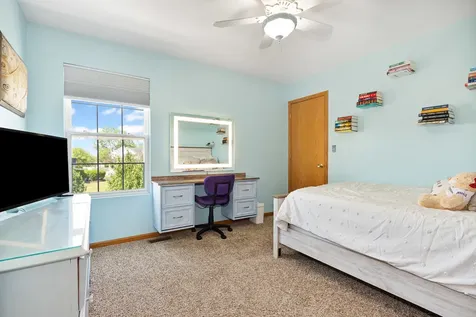 1716 Wintercrest Court Shorewood IL 60404