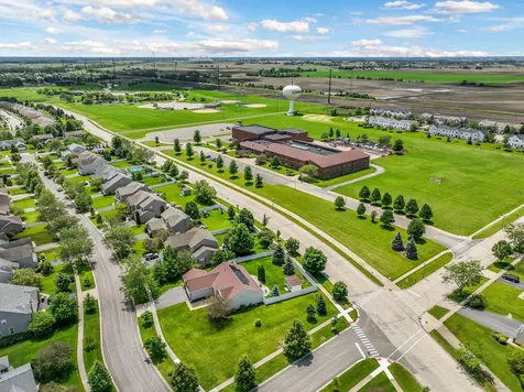 1716 Wintercrest Court Shorewood IL 60404