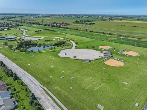 1716 Wintercrest Court Shorewood IL 60404