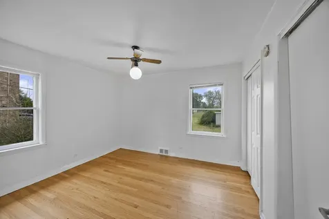 2726 186TH Street Lansing IL 60438