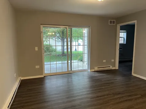 1545 West Crystal Rock Court Round Lake Beach IL 60073