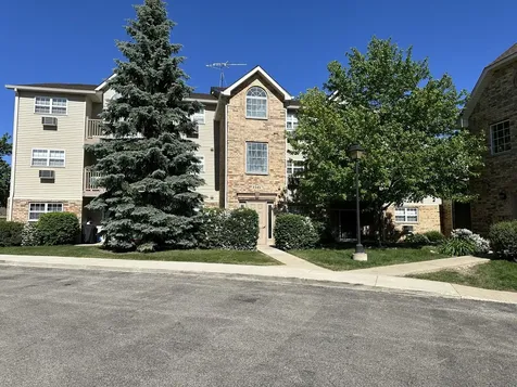 1545 West Crystal Rock Court Round Lake Beach IL 60073