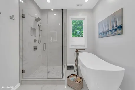 2919 North Southport Avenue Chicago IL 60657