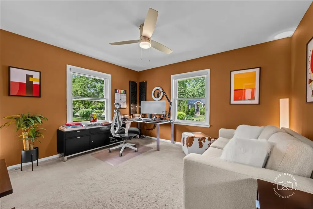 129 South Hudson Street Westmont IL 60559
