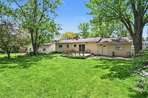 331 East Dresser Road Dekalb IL 60115