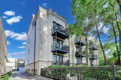 1422 North Noble Street Chicago IL 60642
