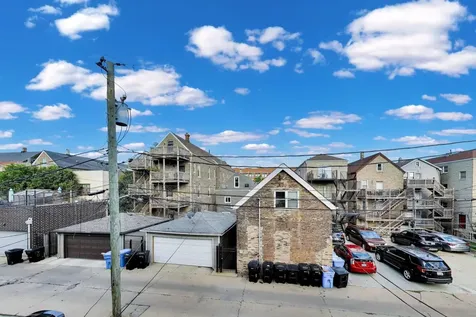 1422 North Noble Street Chicago IL 60642