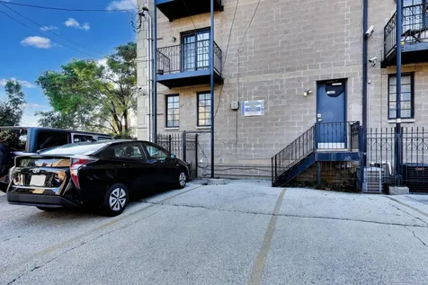 1422 North Noble Street Chicago IL 60642