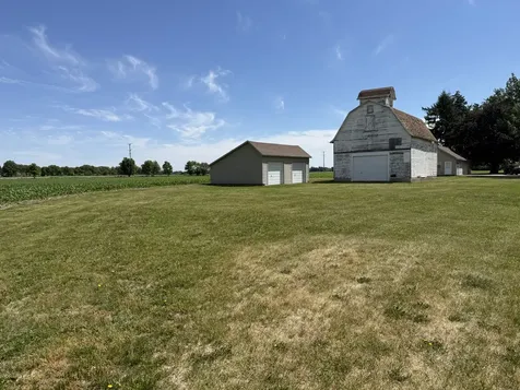 311 Stouffer Road Sterling IL 61081