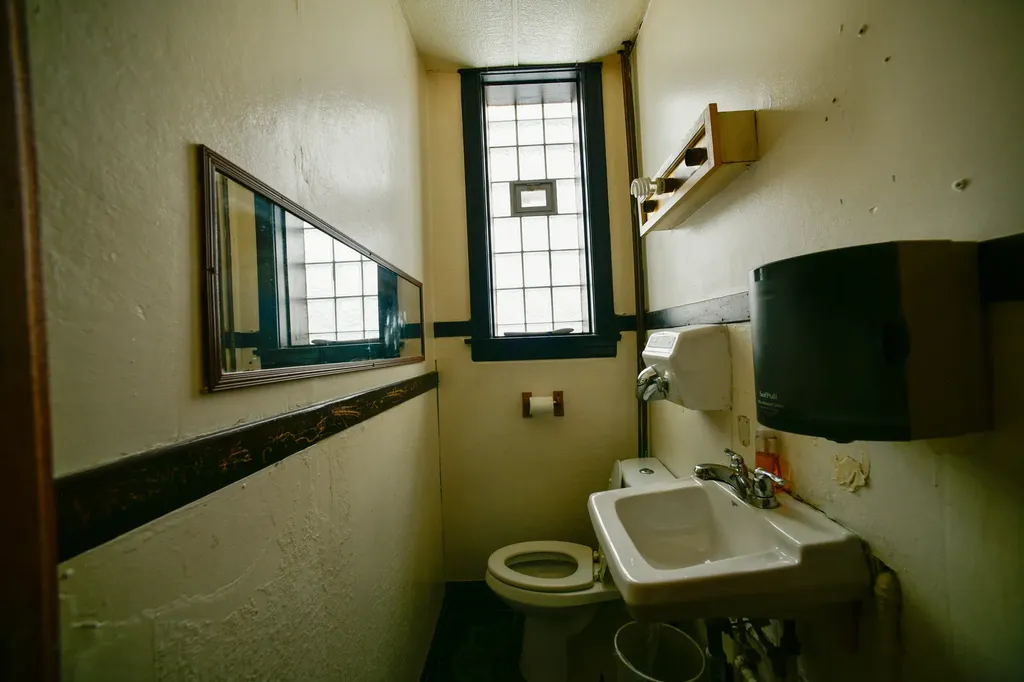 4158 South Campbell Avenue Chicago IL 60632