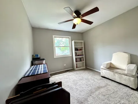 315 Maplewood Drive Lakemoor IL 60051