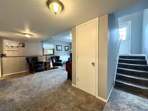 315 Maplewood Drive Lakemoor IL 60051